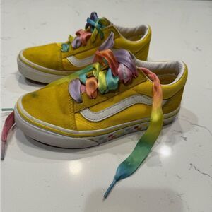 VANS US KIDS SIZE 13 YELLOW